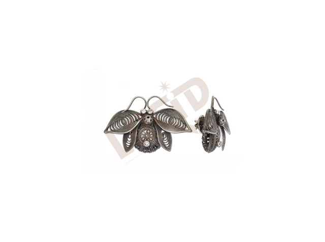 Brooche - butterfly - antique silver