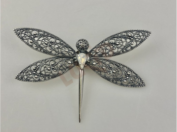 Brooche - dragonfly - antique silver