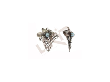 Brooche - leaves with clutch - antique silver