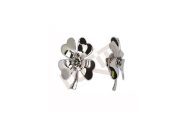 Brooche - four-leaf clover with cut stones and clutch - rhodium